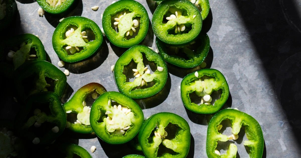 Salmonella outbreak linked to jalapeños at Chipotle, Qdoba expands to 27 states