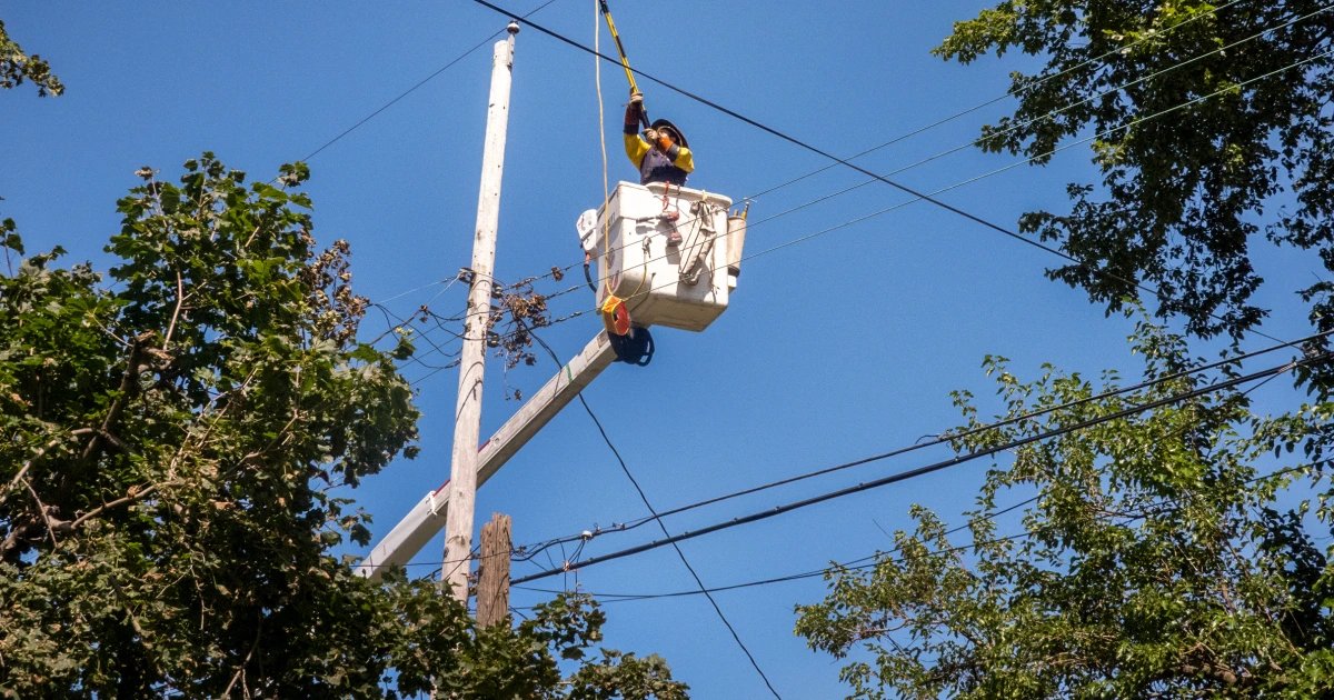 ‘Getting no help’: Thousands in Gary, Indiana, still without power nearly 2 weeks after storms