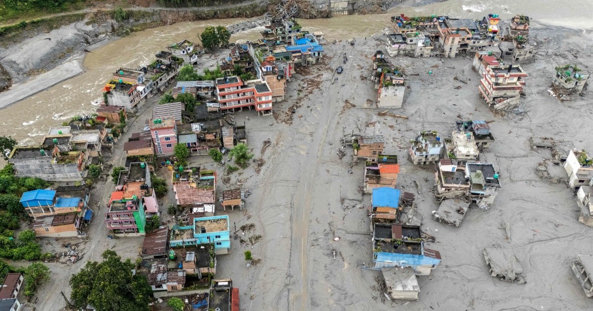 Nepal floods death toll climbs to 626, with 2,400 still missing as rescue efforts continue