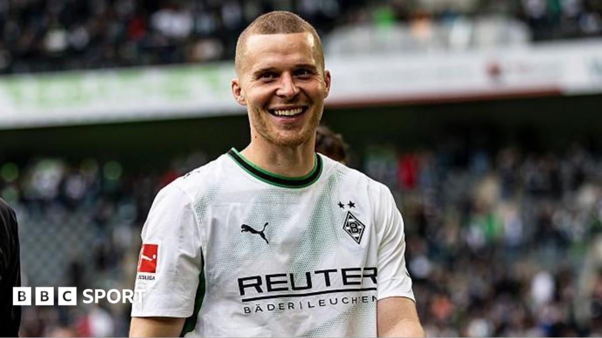 Leeds United transfer news: Nico Elvedi to have medical as £8.5m fee agreed