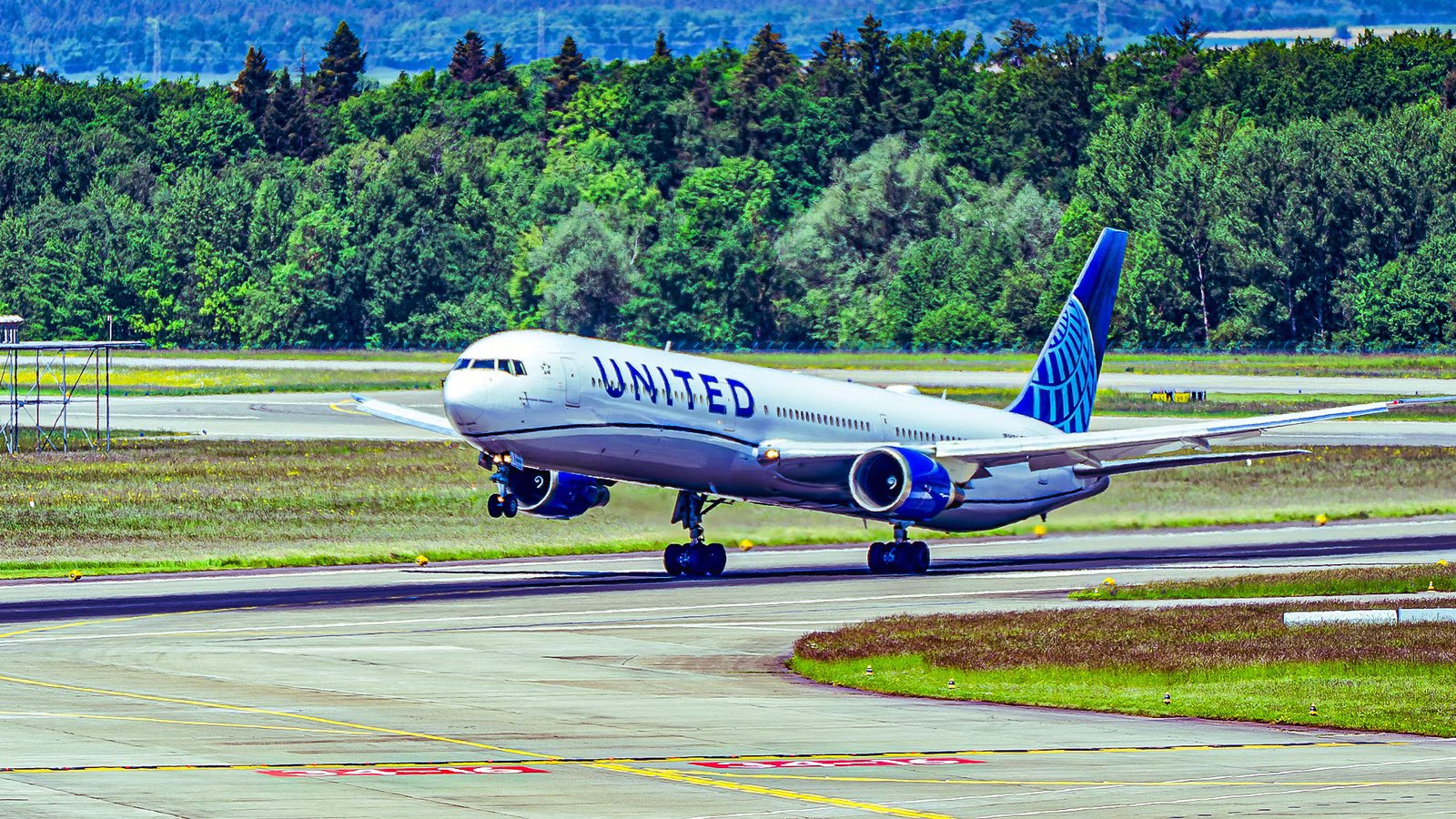 Why United Keeps Snubbing Scandinavia In Favor Of Obscure Mediterranean Destinations