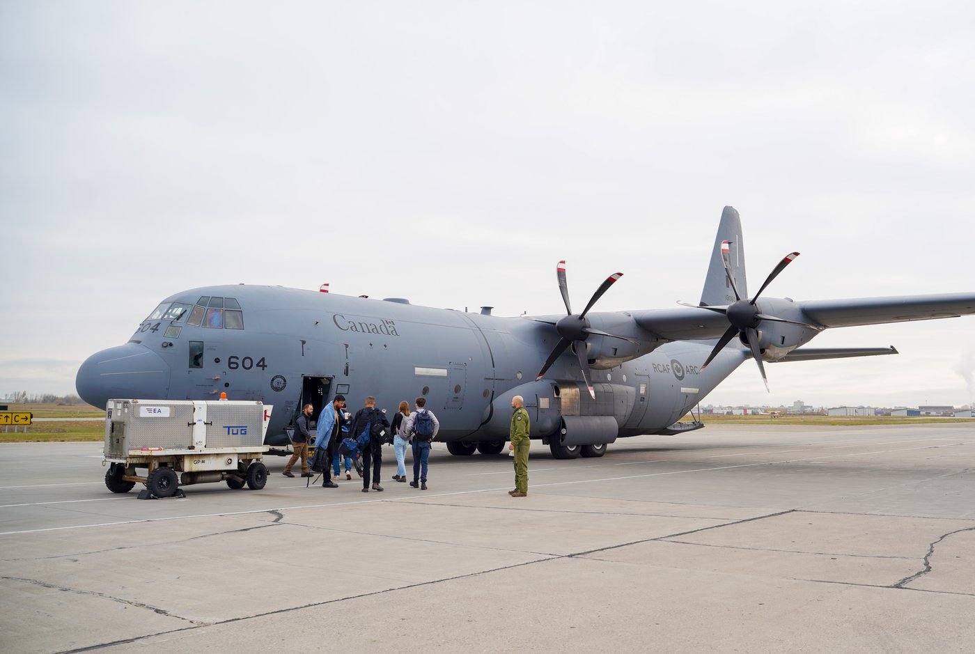 Used Hercules military transports to be sold, turned into waterbombers