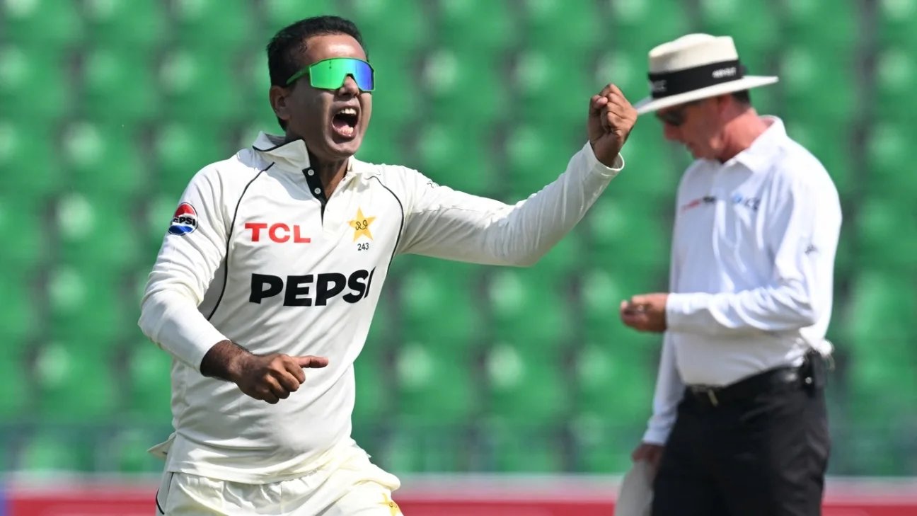 Noman Ali signs six-match deal with Lancashire