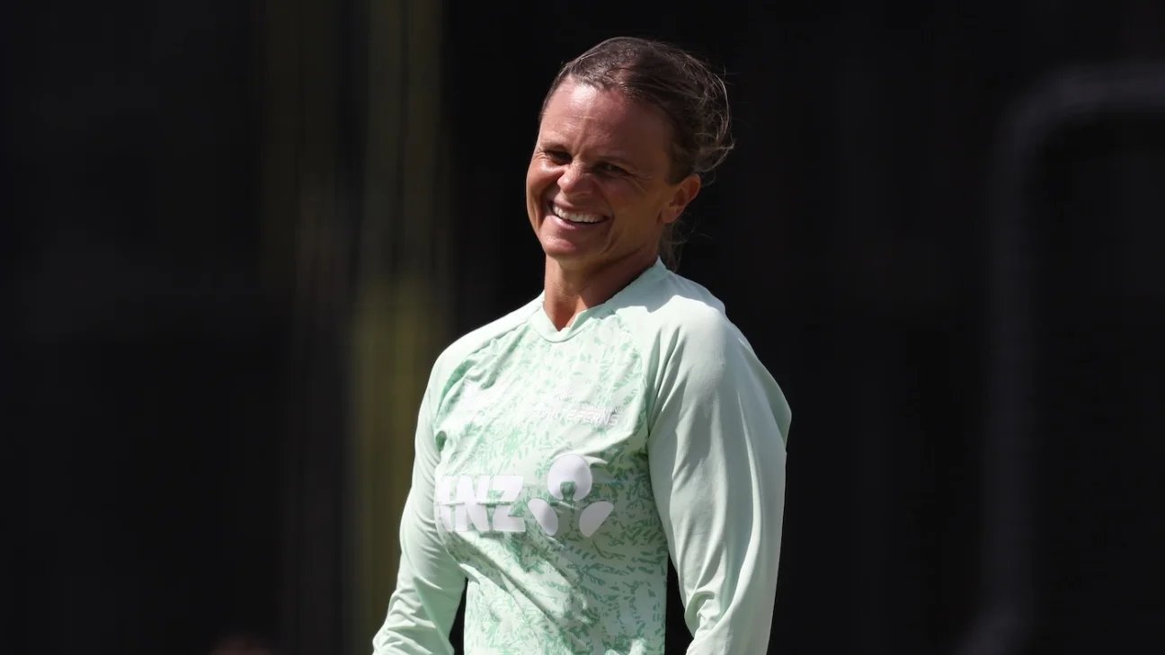 Former New Zealand captain Suzie Bates takes up domestic contract with Otago after 20 years