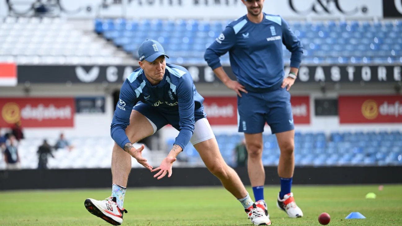 Brydon Carse removed from England squad for second Pakistan Test as Cricket Regulator investigates
