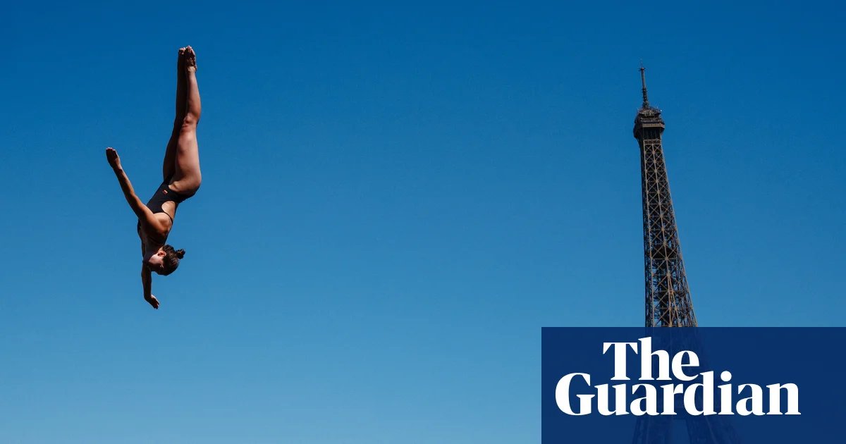 High divers take the plunge in Paris for a new test of reclaimed Seine’s water | Diving