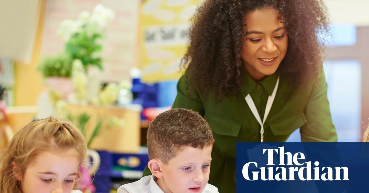 ‘Our children are less cognitively capable,’ says neuroscientist who wants to cut screen use in schools | Schools