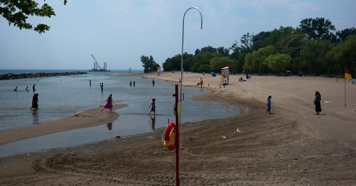 These Toronto public beaches are open for swimming