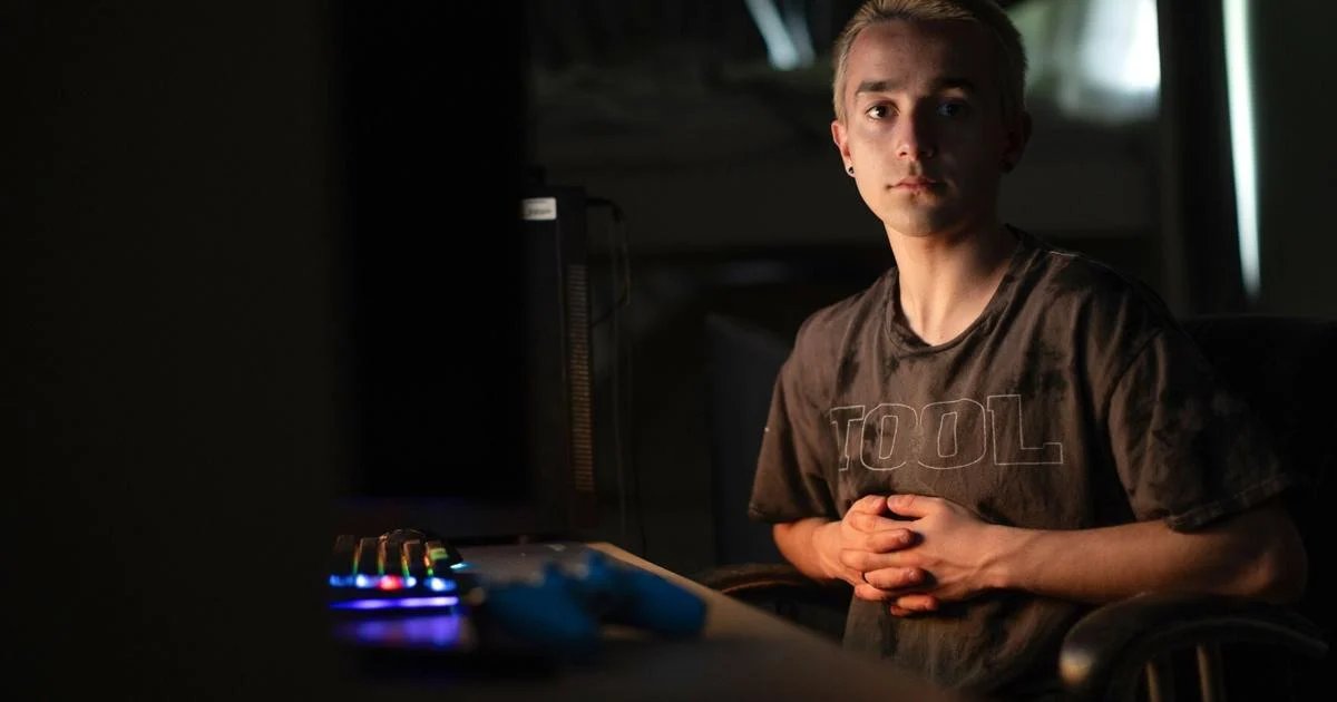How a Canadian teen escaped internet-fuelled hate