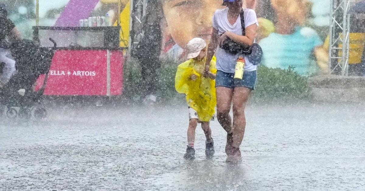 Severe thunderstorm watch hits Toronto area with threat of damaging winds and hail