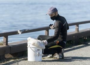2,000 kilometres, 1,000 tonnes of trash: Quebec group leads 16-day shoreline cleanup