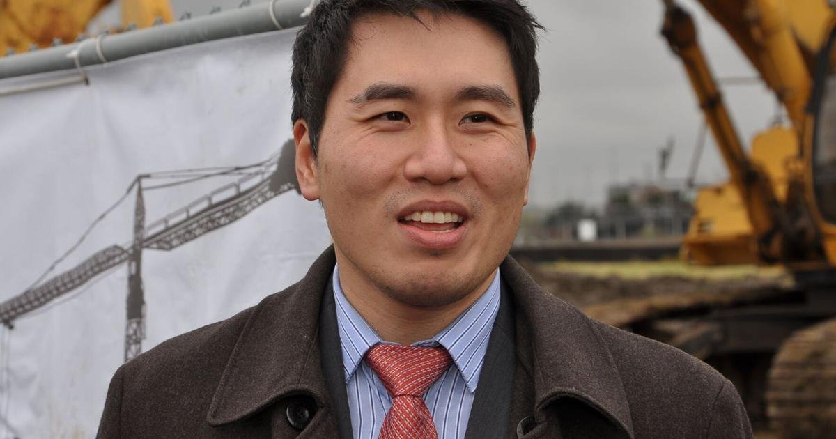 Scarborough Liberal MP Shaun Chen announces he will resign