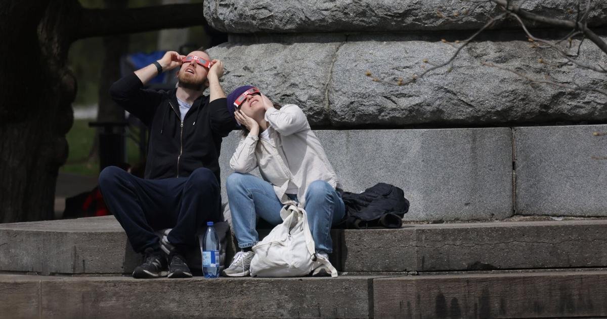 Partial solar eclipse, Perseid meteor shower to grace Toronto's skies this week. Here's when to look up