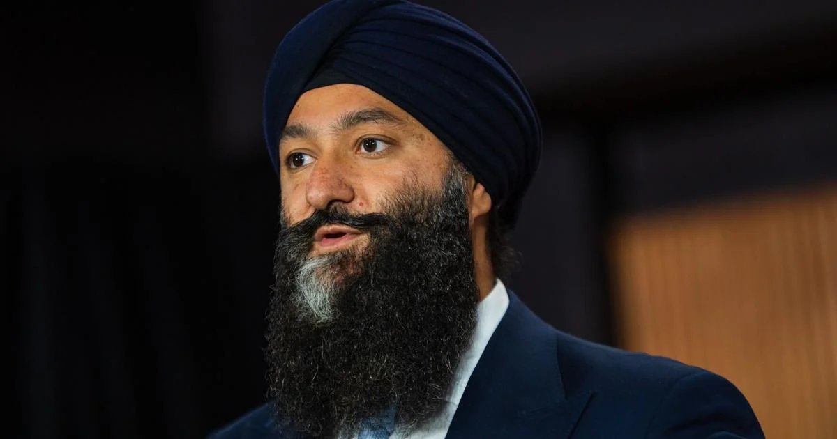 Ottawa, Queen's Park unite behind Billy Bishop airport's future despite jet rejection
