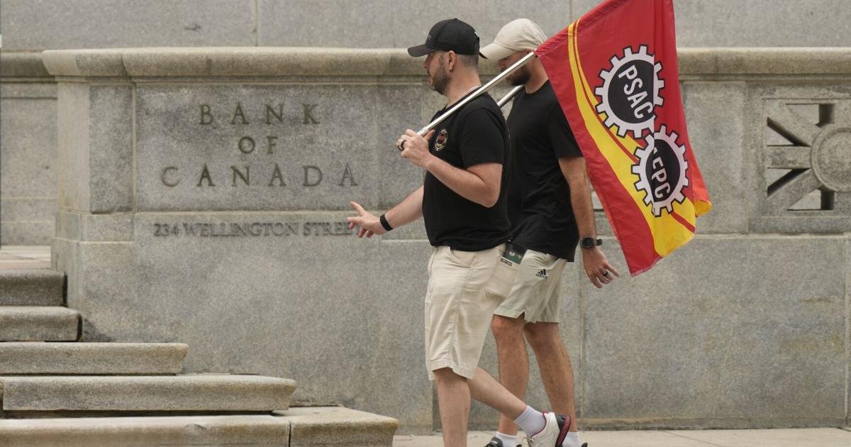 Unions slam Carney’s silence on Bank of Canada using scabs