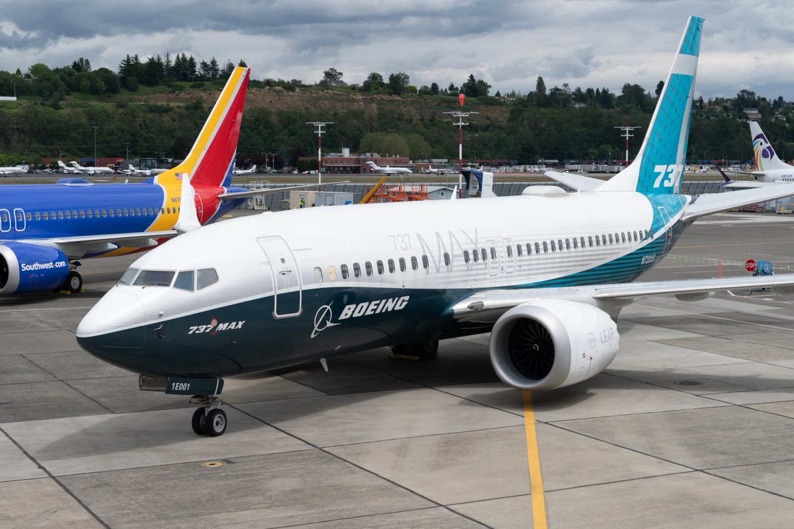 FAA certifies Boeing 737 MAX 7 after years of delays