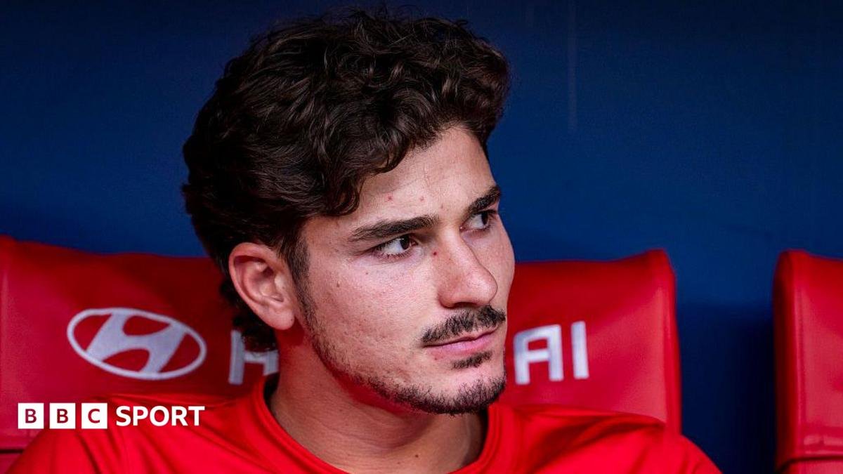 Julian Alvarez transfer news: Arsenal, Barcelona or Atletico Madrid stay for striker?