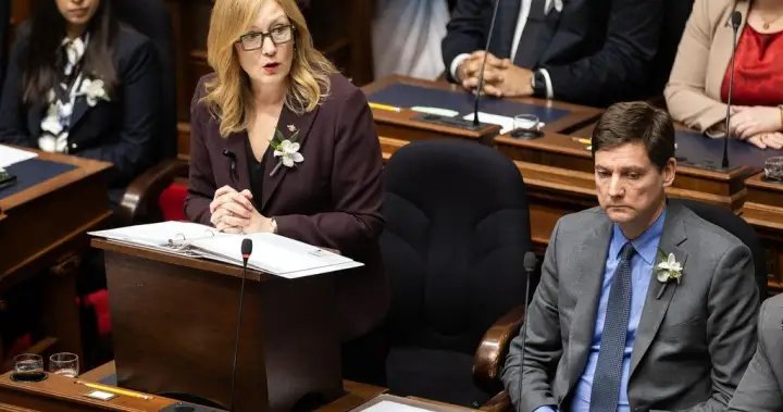 B.C. Finance Minister Brenda Bailey diagnosed with ‘early-stage, treatable cancer’