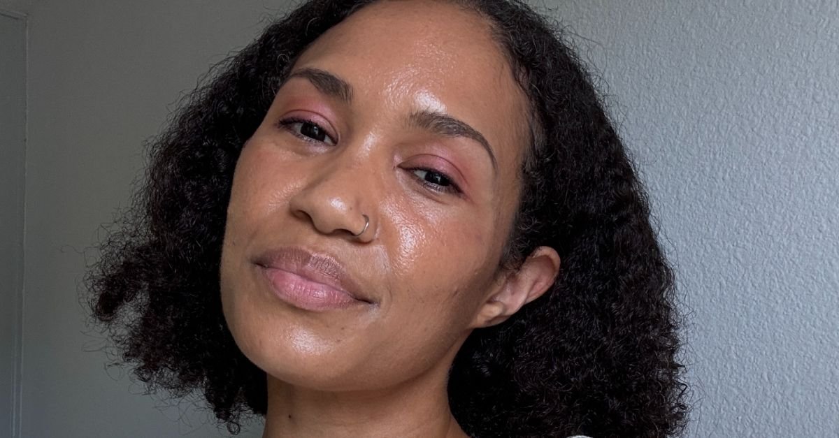 Reviewed By Editors: Peach & Lily’s Bioglow Zombie Cream