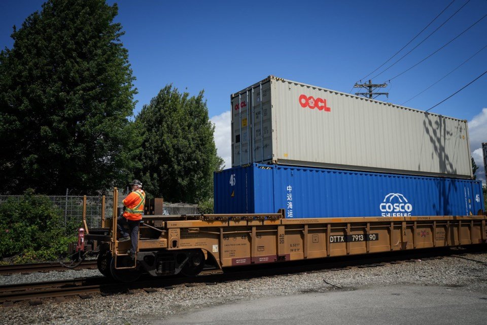 Interprovincial trade barriers falling but challenges remain: experts