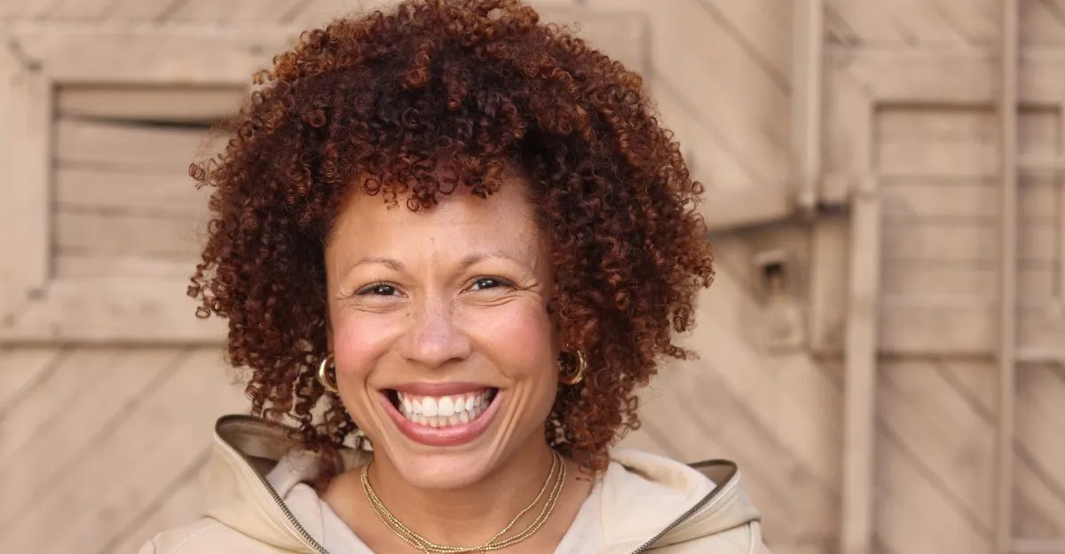 Angela Nissel faces down grief with a laugh