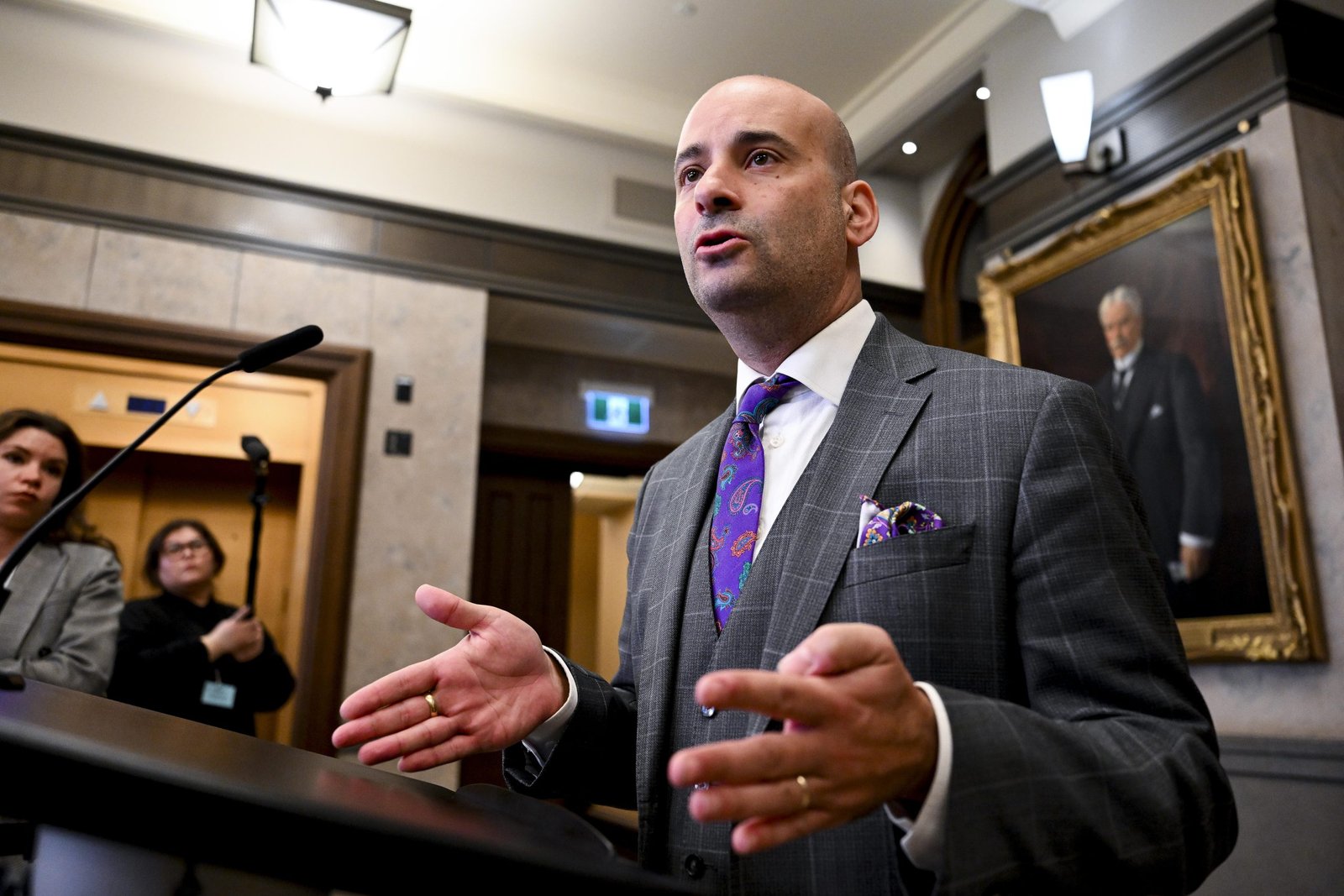 Conservative MP Frank Caputo joins North Vancouver – Capilano hopeful Stephen Curran to reiterate call to list Iranian-backed militia group as terrorist entity