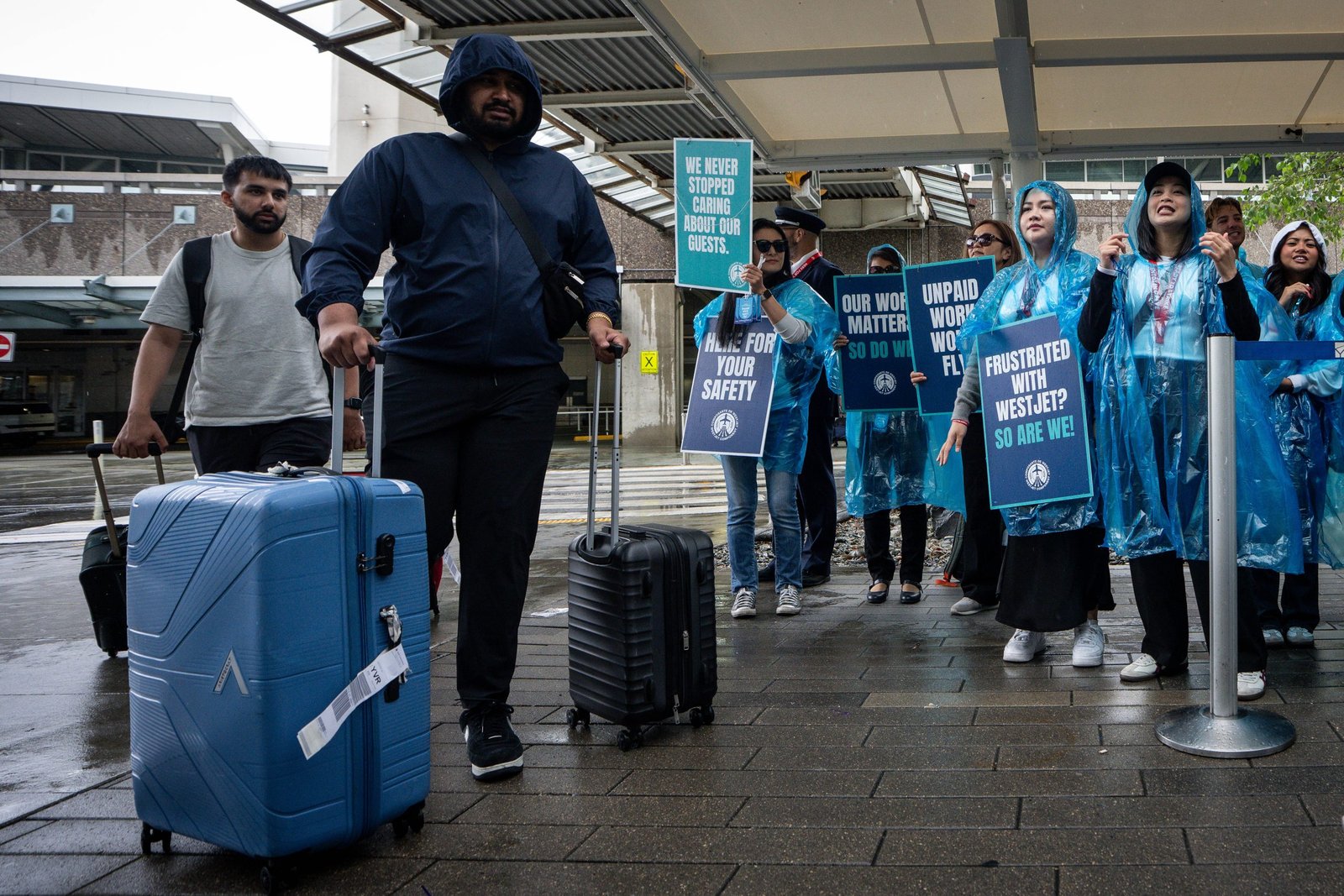 Liberals ‘welcome’ end to WestJet strike as GG Arbour heads to Quebec City