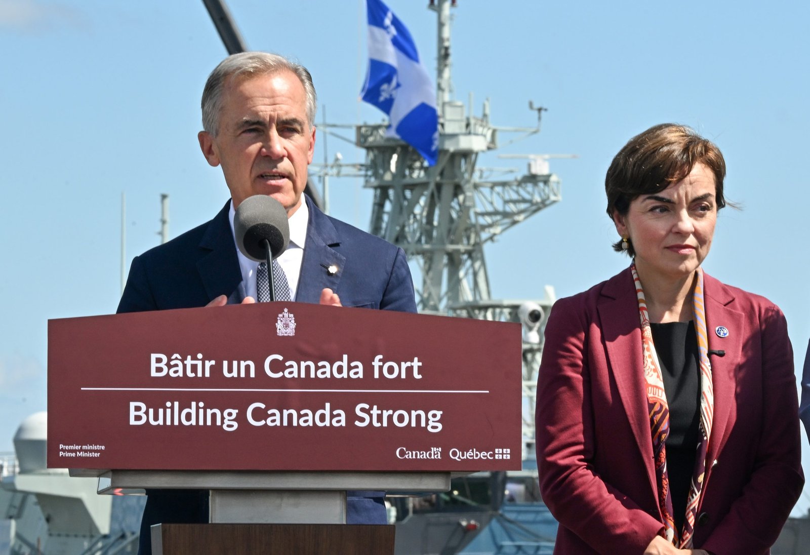 PM Carney unveils $11 billion in funding to make 6 icebreakers in Quebec