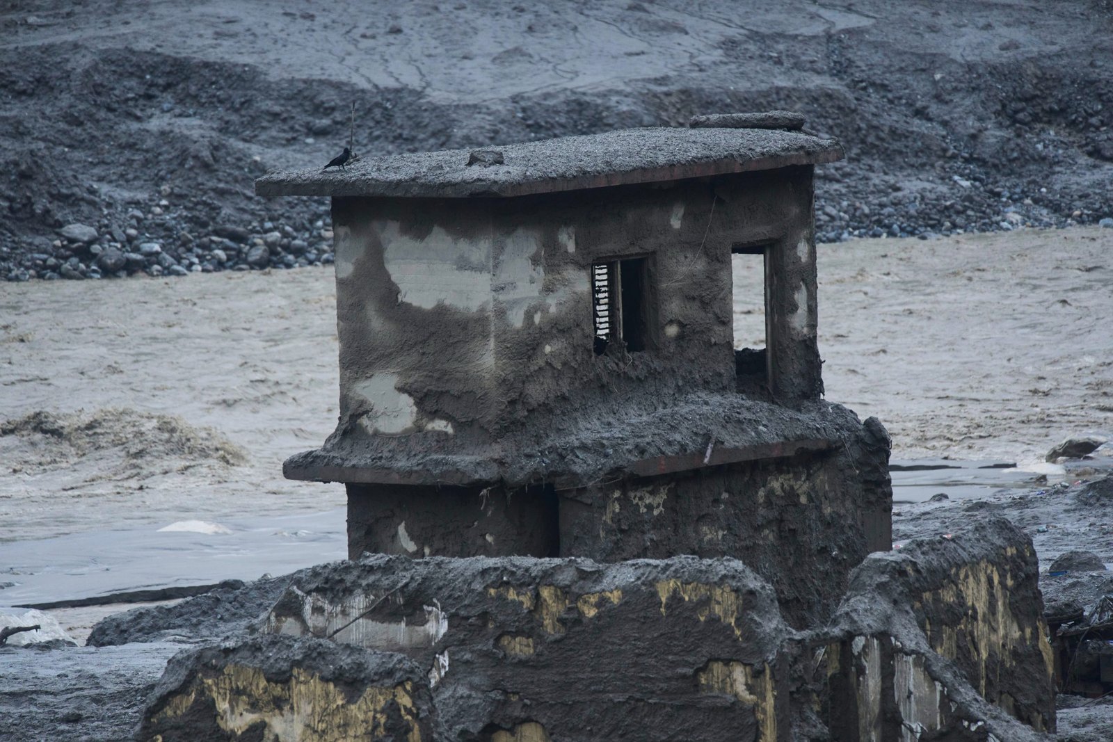 30 Canadians and permanent residents among missing after floods in Nepal, Tibet