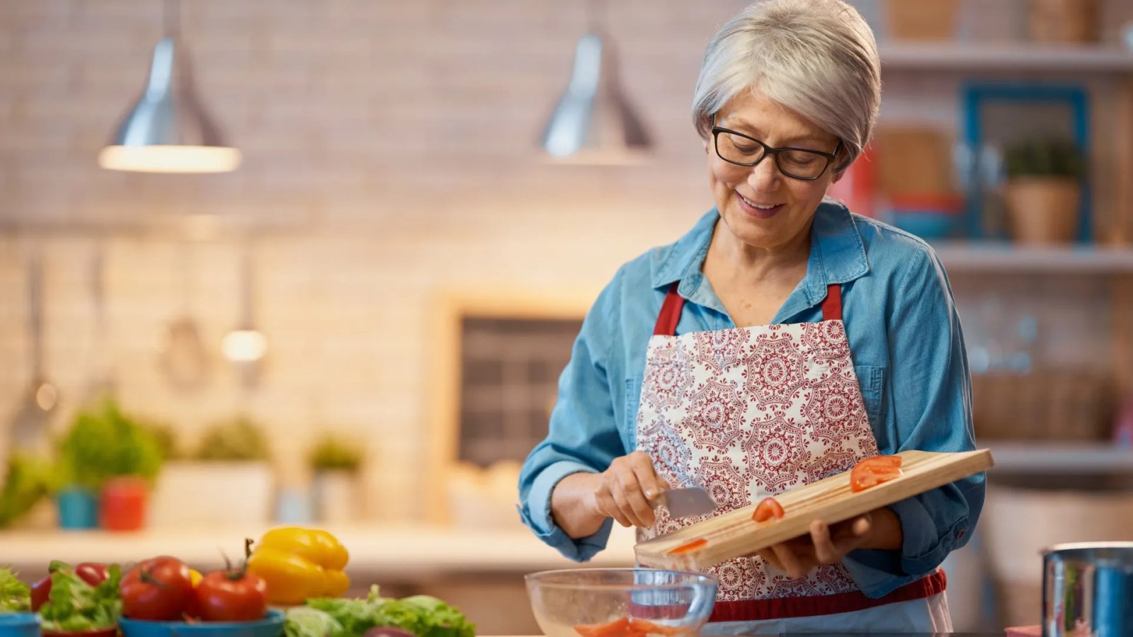 What to Include in a Heart Health Daily Regimen, From Supplements to Home Monitors
