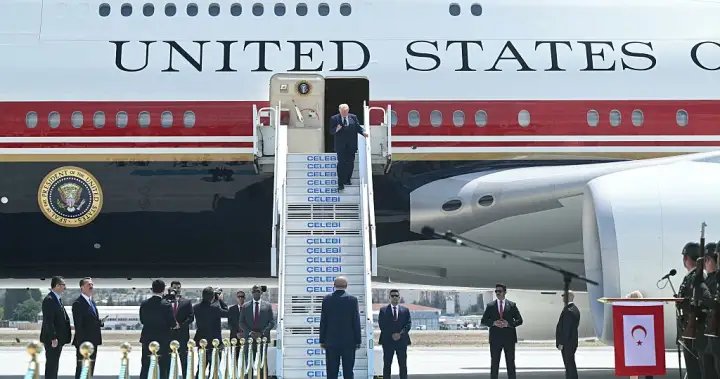 Trump switched planes hidden in a food truck over Iran threat: U.S. report – National