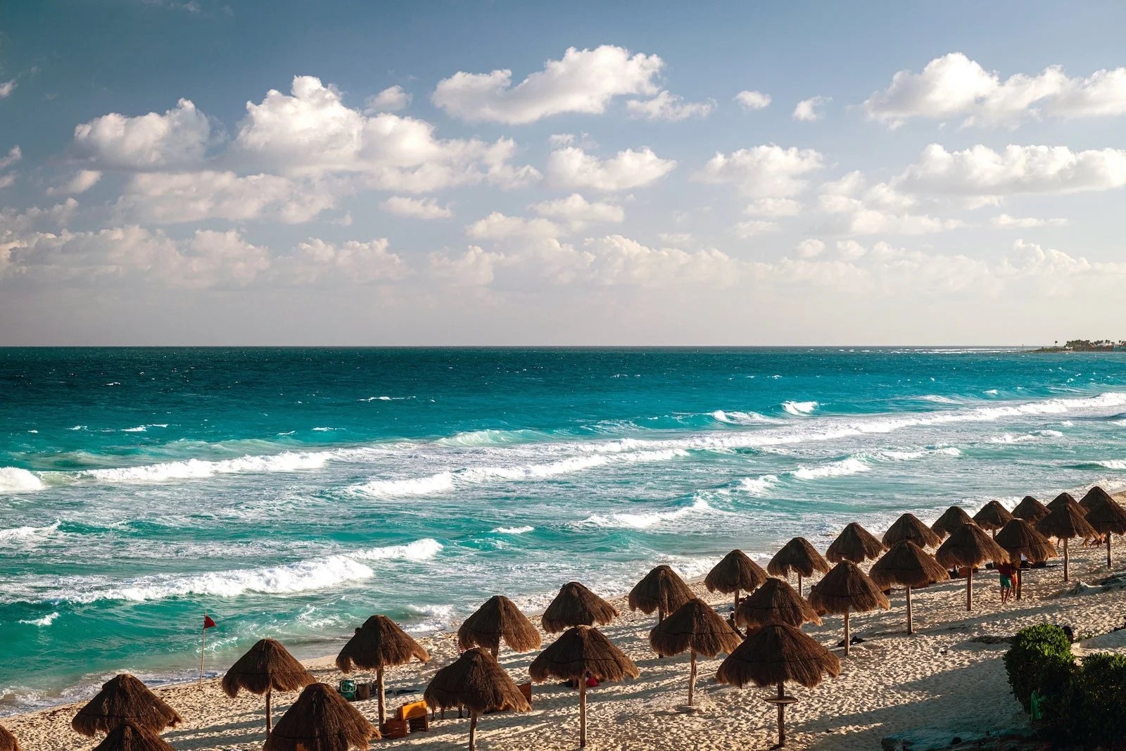 How to use points and miles for a trip to Cancun