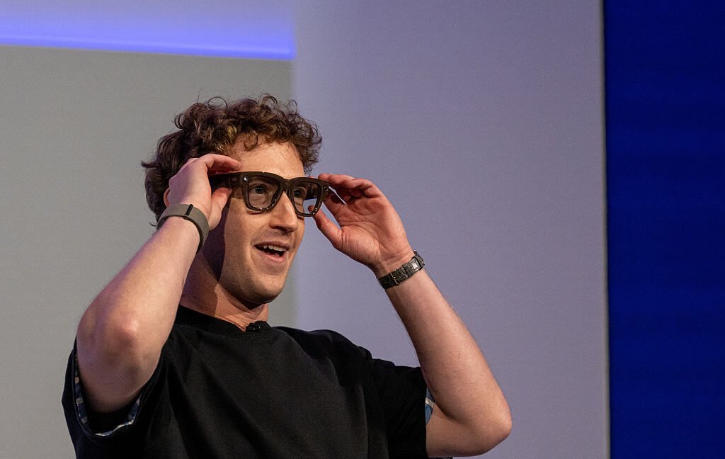 Meta makes AI glasses slightly less creepy with limit on nonconsensual recording