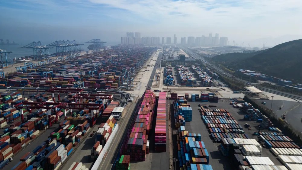 Trust Issues Are Holding Back AI Adoption Among Supply Chain Leaders
