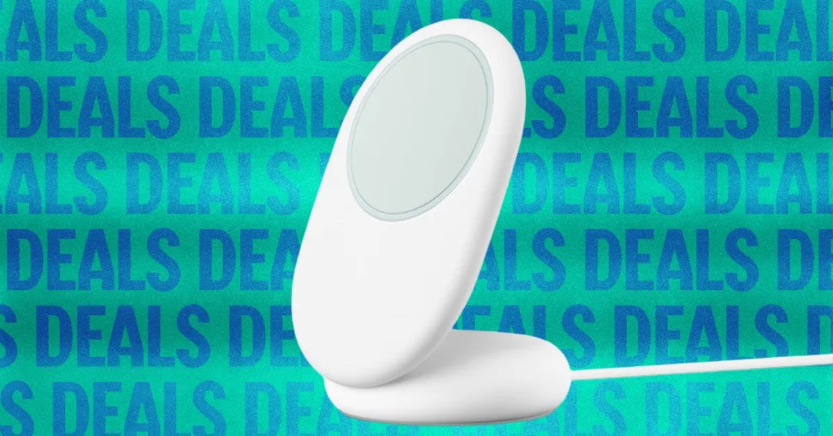 The Google Pixelsnap Charger With Stand Is 50 Percent Off Right Now