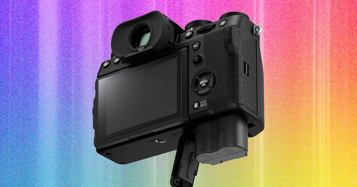 How to Choose a Camera (2026): Sensors, Megapixels, Terms
