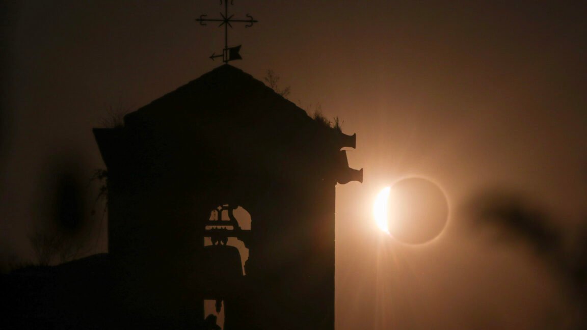 The Moon’s shadow raced across the heart of Spain, and I was there to see it
