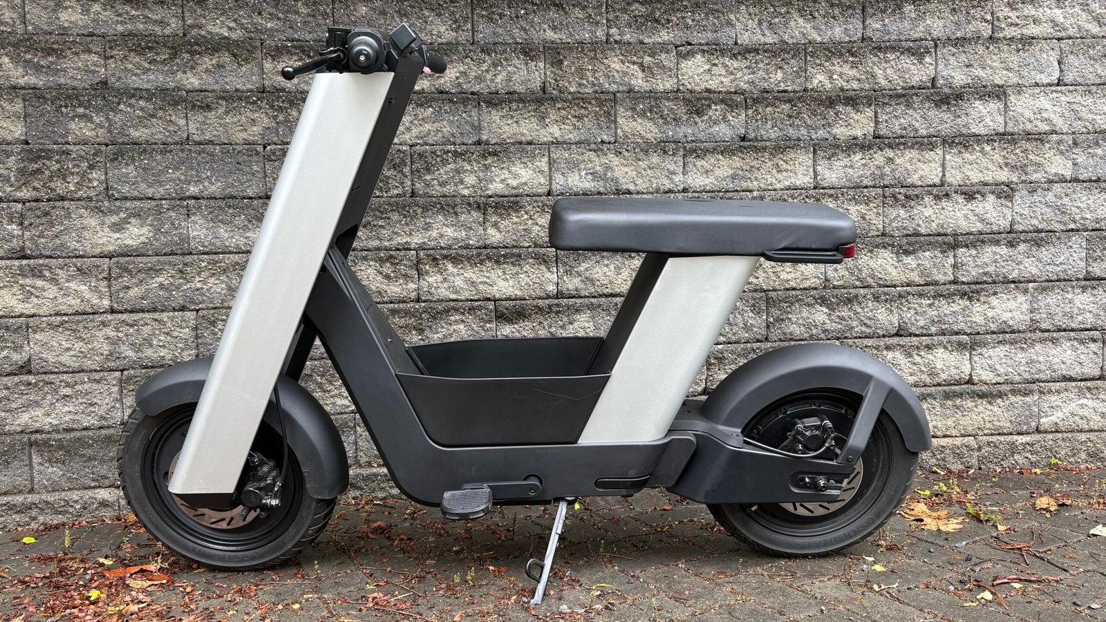 Pushing the limits: Infinite Machine’s Olto is barely a bicycle