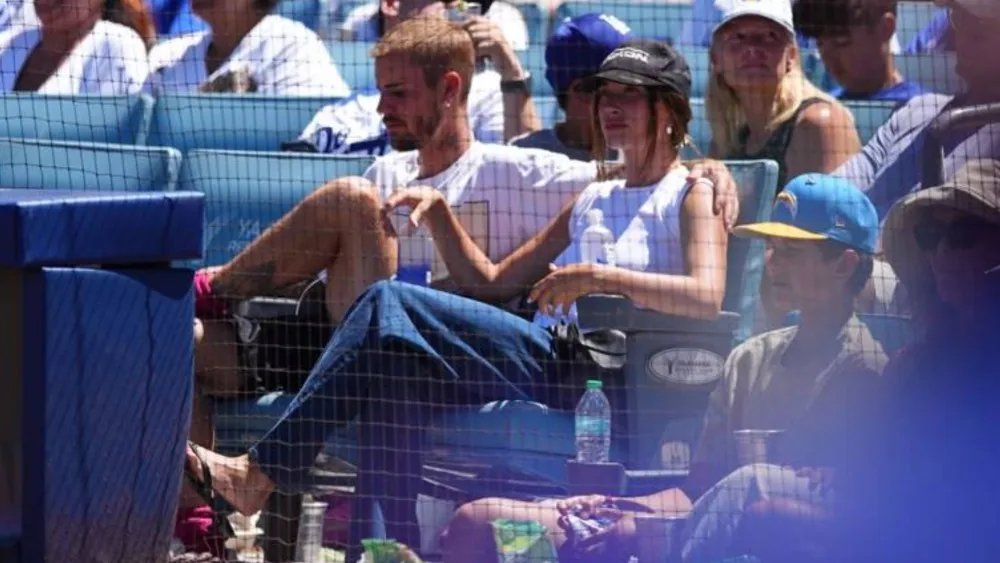 Hailey Bieber Brings the Kitten Heel Thong Sandal to a Dodgers Game