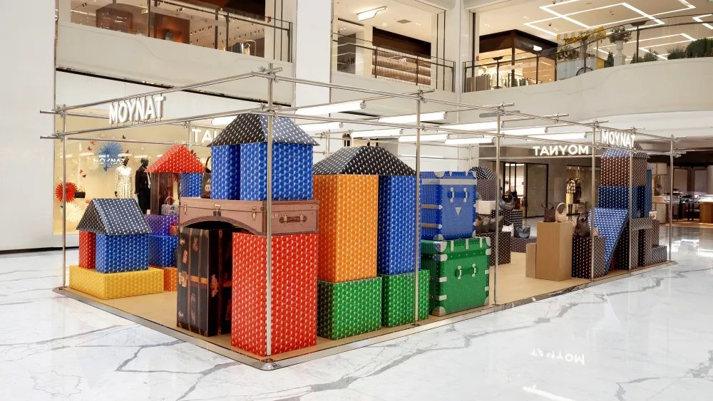 Moynat Unveils Artist-led Folding Paper Garden Pop-up at SKP Beijing