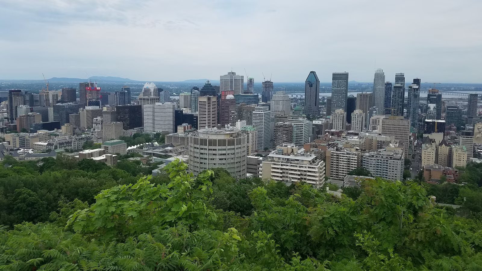 With the midterms approaching, Canadian tariffs top of mind along New York’s northern border