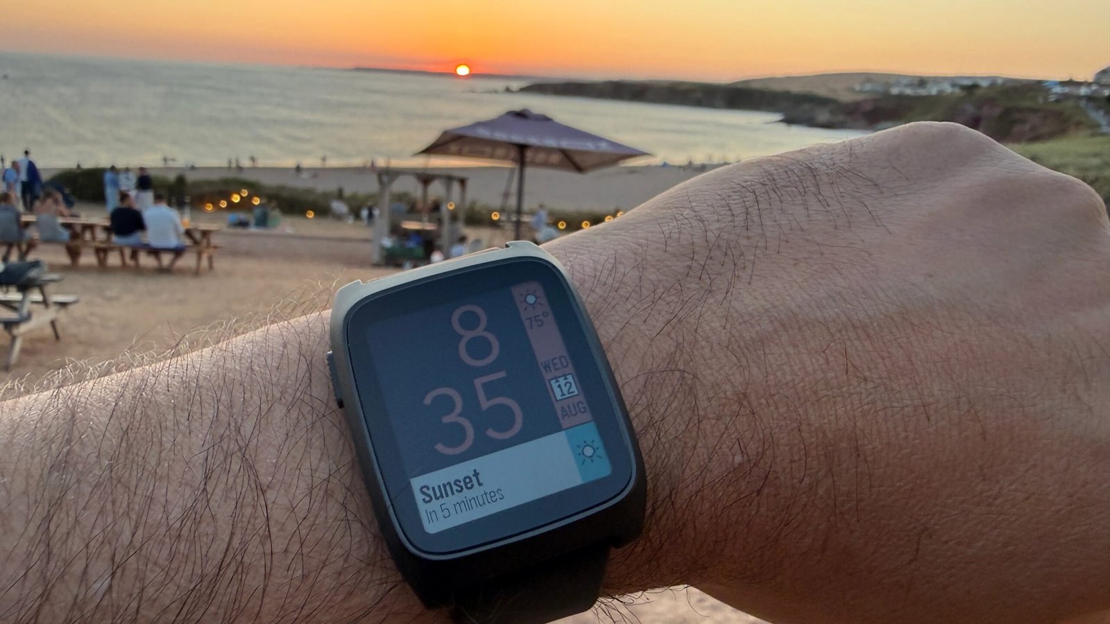 I Started Wearing a Pebble Watch Again: Time 2 Took Me Back to the 2010s in the Best Way