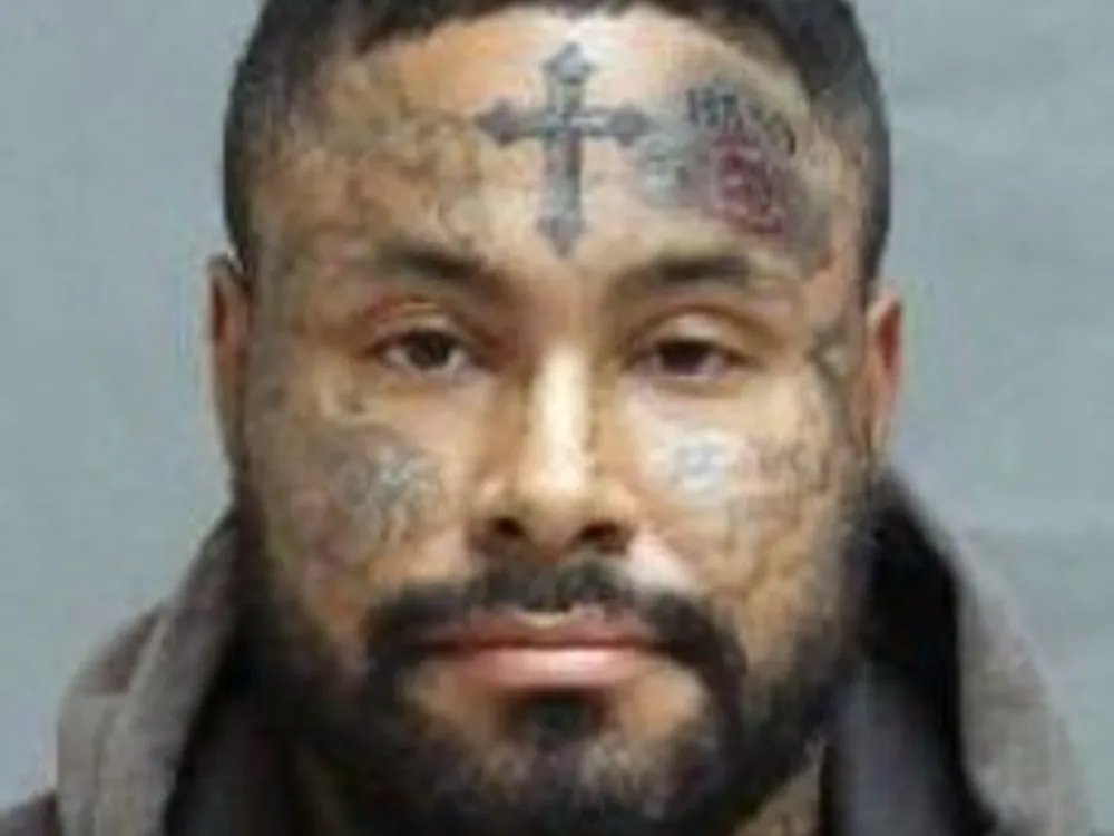 Heavily tattooed man sought in ‘unprovoked’ daylight stabbing of stranger at Yonge and Bloor