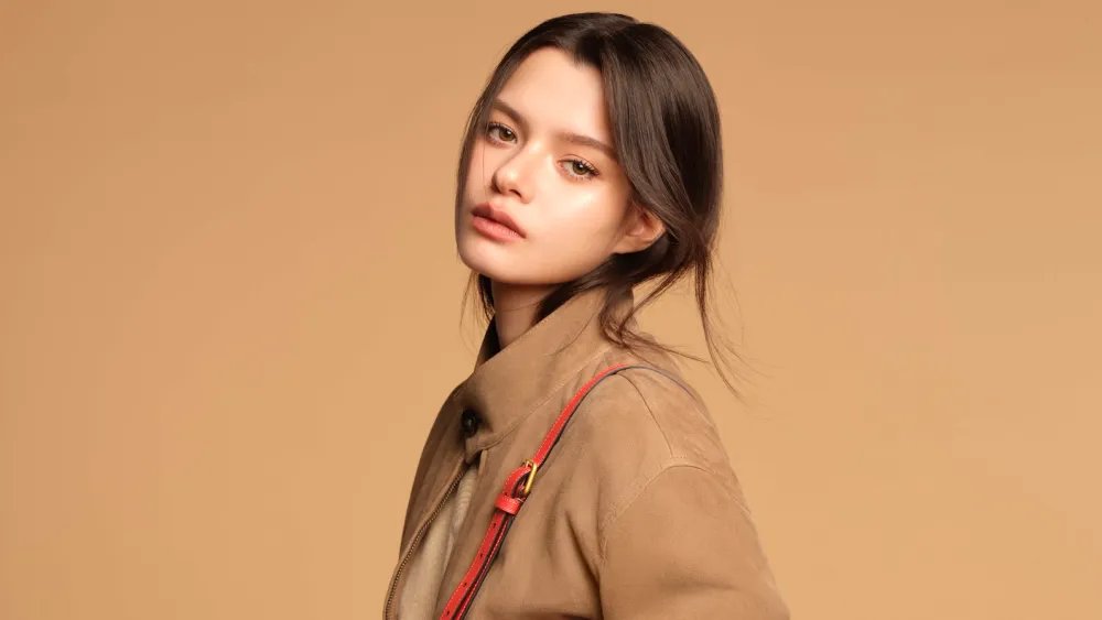 Becky Armstrong Named Tod’s Brand Ambassador