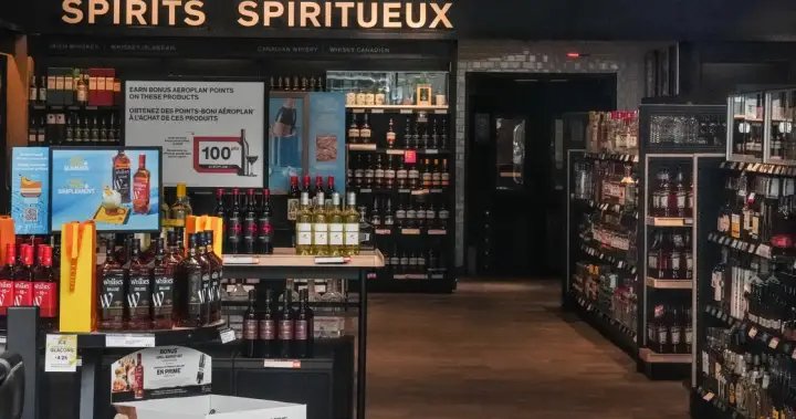 Despite Trump’s threats, most Canadians don’t want U.S. booze back: survey – National