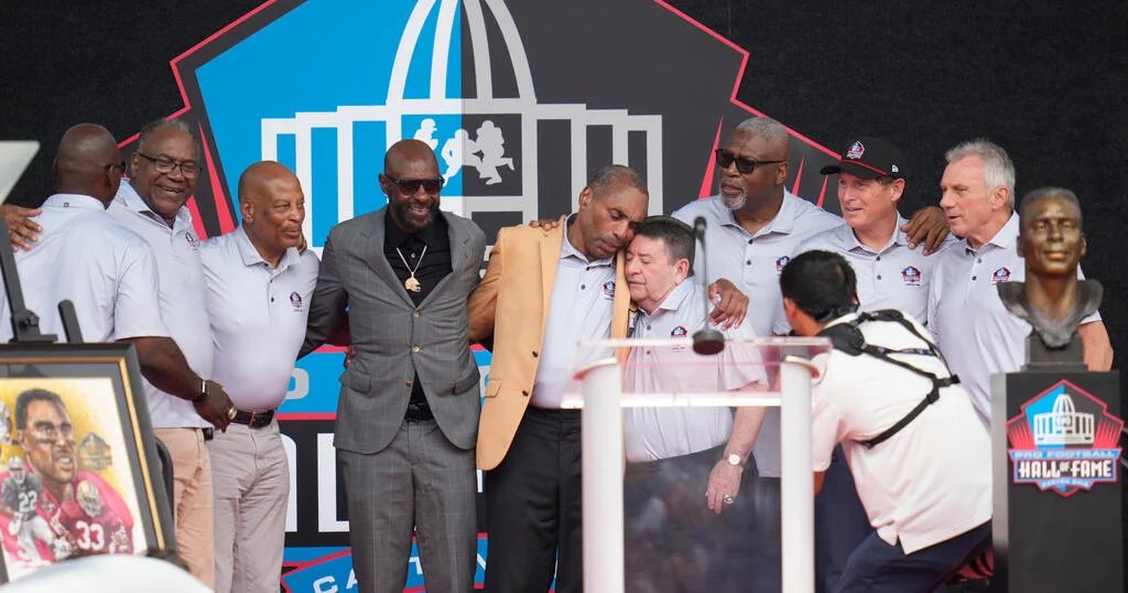 NFL legend Roger Craig reveals he has vascular dementia during Hall of Fame speech
