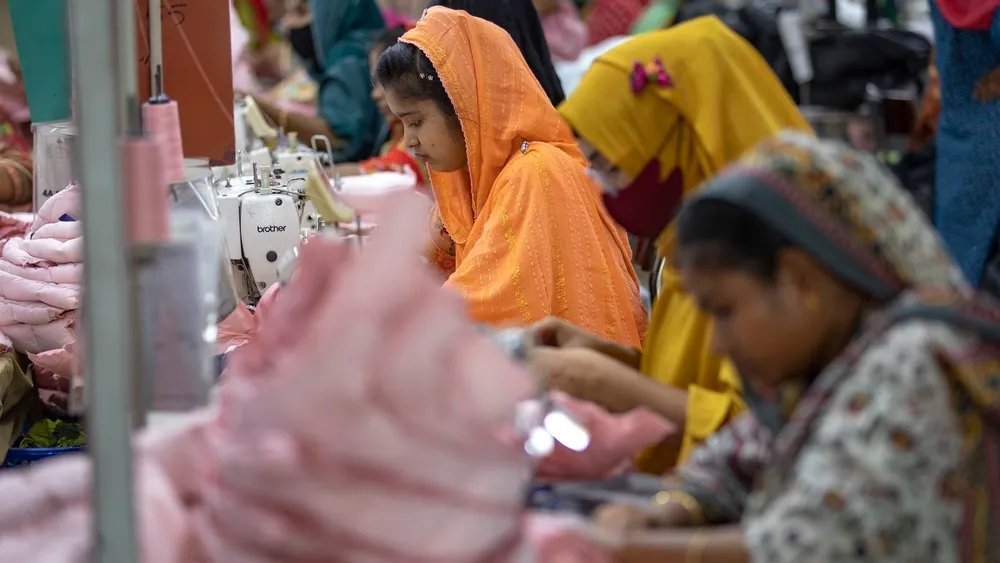 The comprehensive economic agreement, which will give most goods moving between the two countries preferential duties, aims to boost bilateral trade.