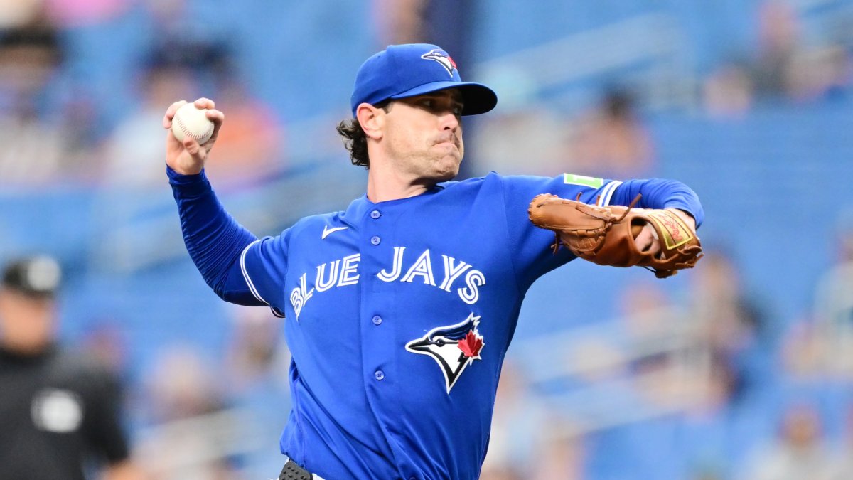 Shane Bieber injury: Blue Jays starter lands on IL as Toronto clings to playoff hopes