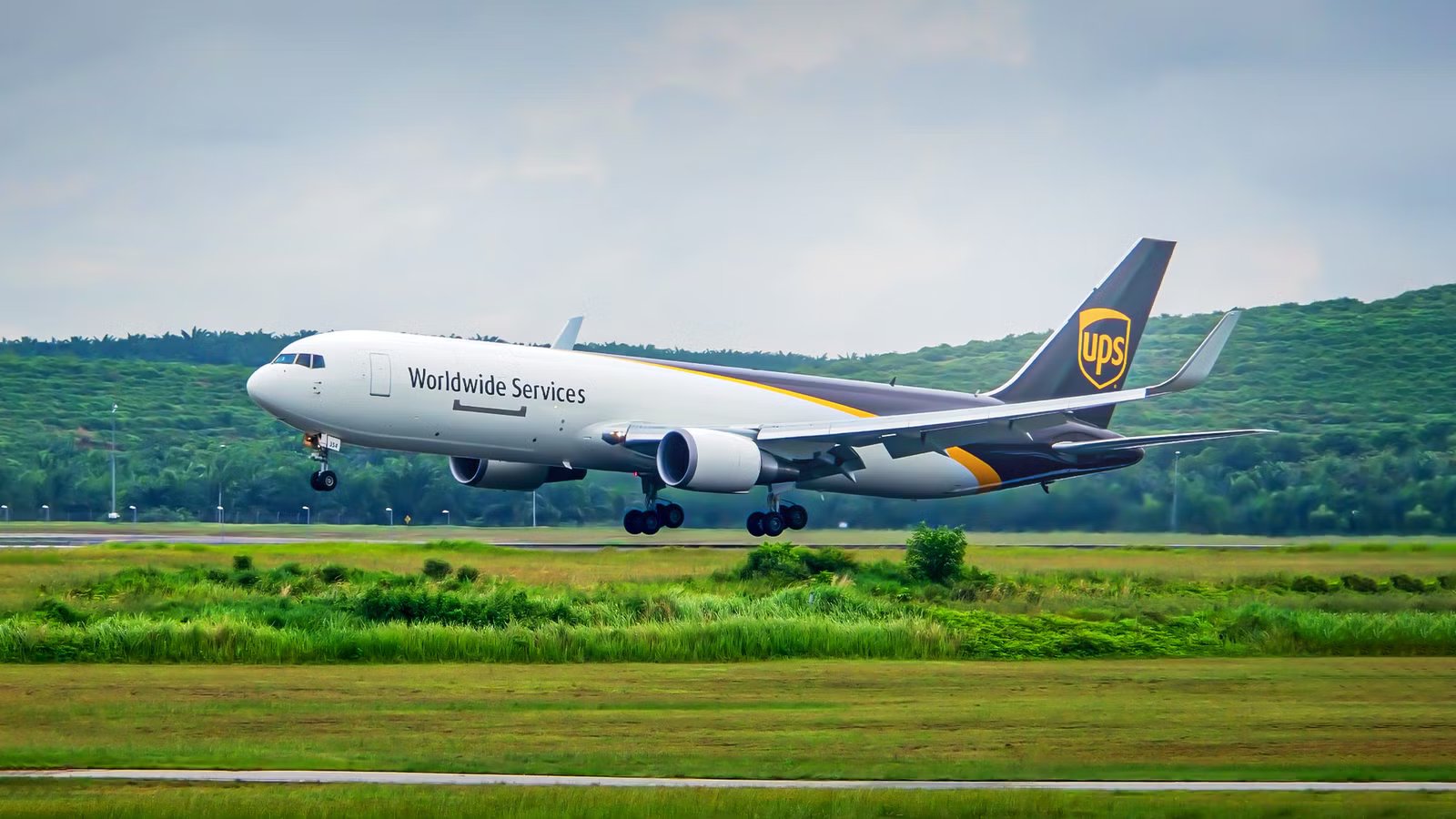 Why The Boeing 767 Refuses To Die Nearly 45 Years After Its 1st Flight