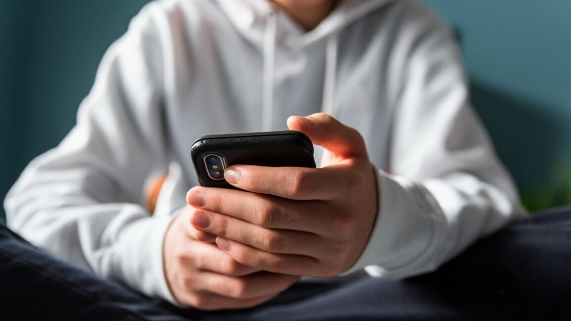 Judge rules Meta caused “public nuisance” and must fund mental health treatment
